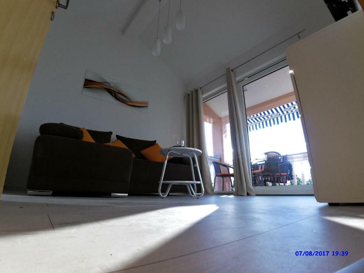 Apartment Poleti Malinska Extérieur photo